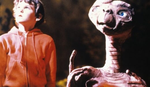 E.T.で指と指を合わせる名シーンはない？どんな意味があったの？
